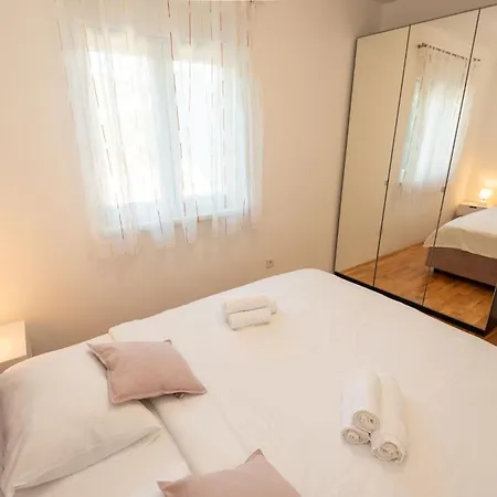 Stunning Eden De In The Heart Of Dalmatia